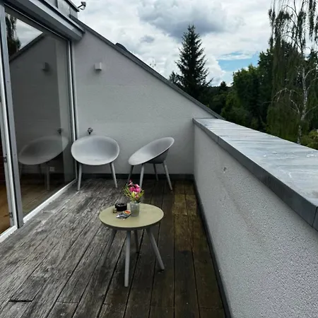 Modern For Up To 4 People In Apartment Stuttgart