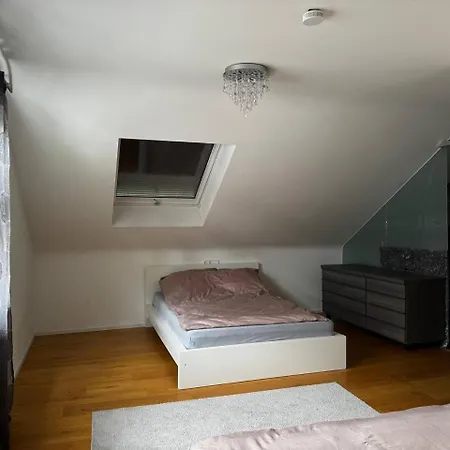 Apartment Modern For Up To 4 People In *