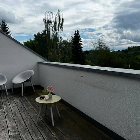 Modern For Up To 4 People In 斯图加特